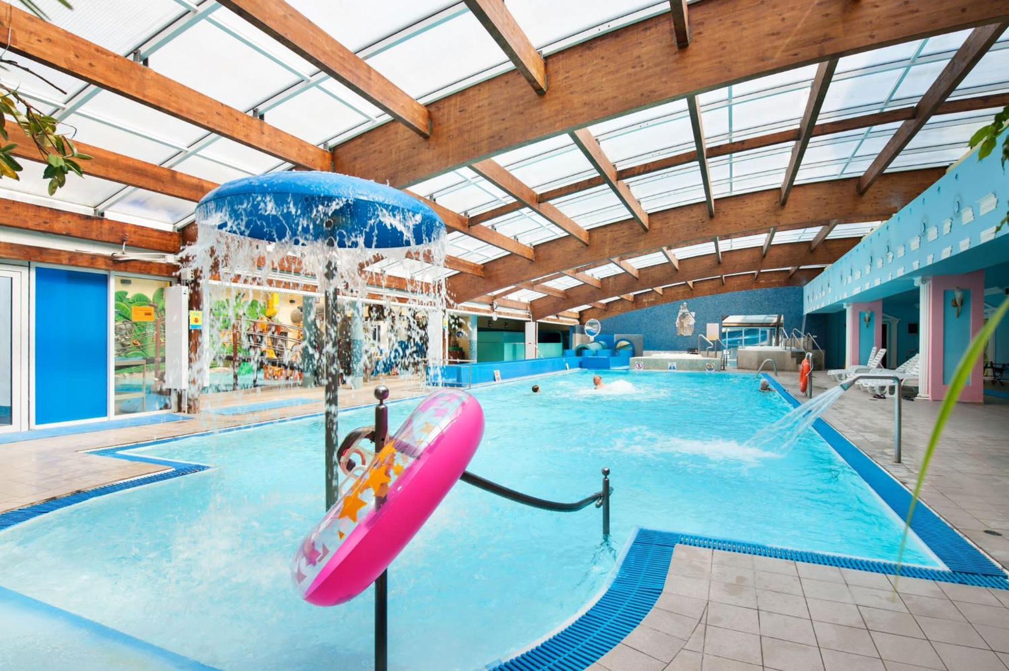 Apartamenty Makadamia Niechorze Exteriör bild